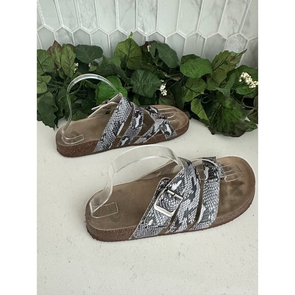 Snake Print Sandals With Adjustable Strap & Cork Sole - Picture 6 of 7